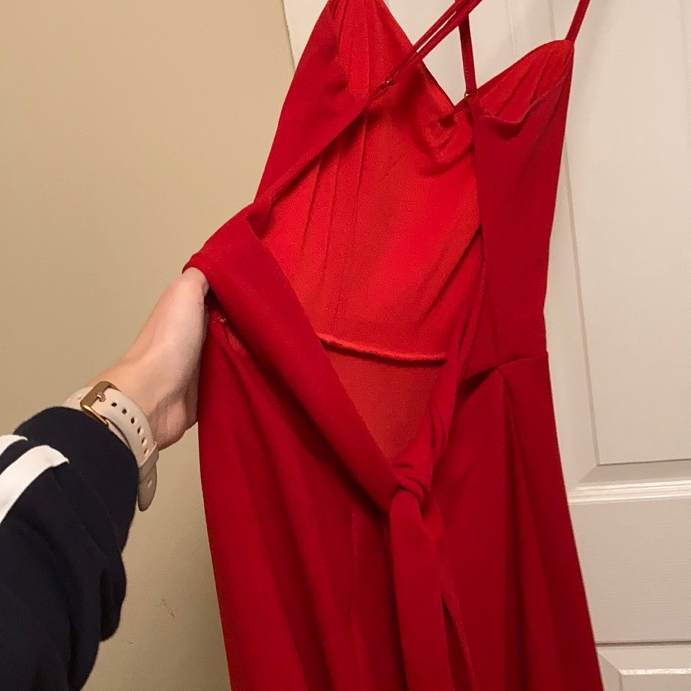 Red dress - Picture 2 of 2